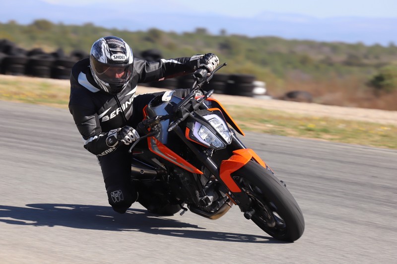 ktm 790 duke circuit du var