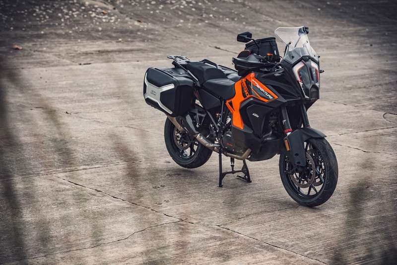 ktm 1290 SADV S 2021 lancement chez CTM 83