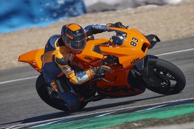 essai KTM RC8-C 2021 Test sur CIRCUIT JEREZ HERVE RICORD