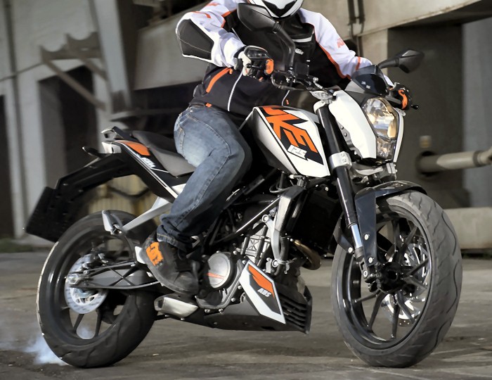 ktm 125 duke 2015 chez ctm83