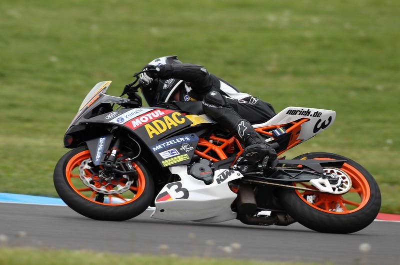 KTM RC 390 2015 promo du caviar en promotion
